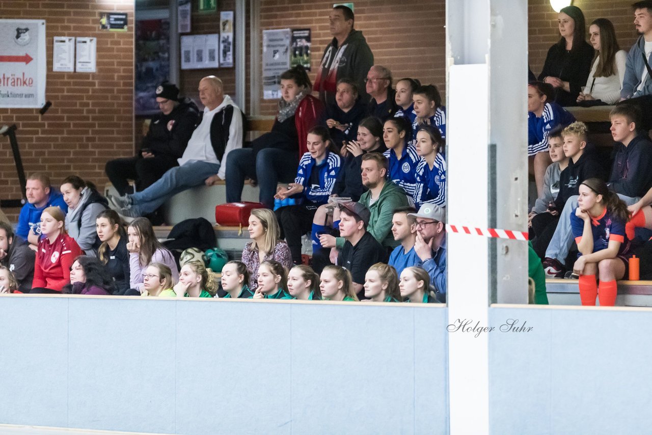 Bild 190 - VR Bank Cup Horst